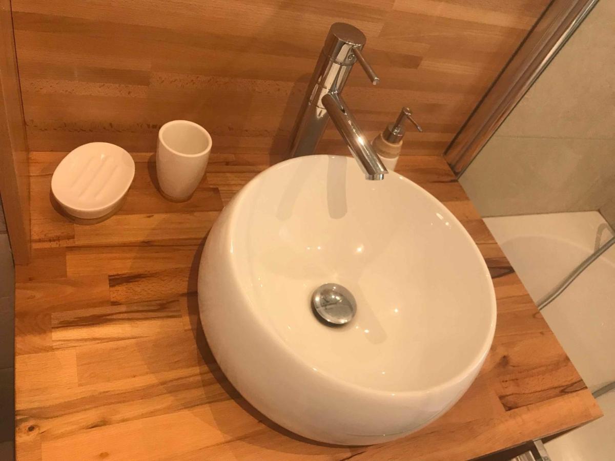 La Maison De La Dune - Chambres Climatisees - Jacuzzi 1Ere Seance Offerte - Piscine Chauffee Avec Abri Amovible - Plage Situee A 200M, Acces Direct Par Le Bois La Couarde-sur-Mer Exteriör bild